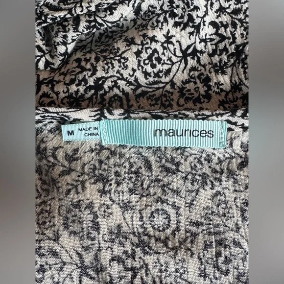 Maurices Black and Cream cold shoulder boho hippie Patterned Blouse M - Picture 8 of 9